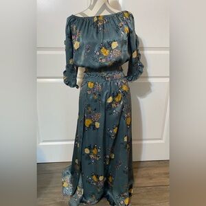 Gilli Large Floral 2-piece Skirt Set